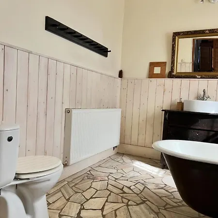 Placowka - Tu Zycie Plynie Wolniej Country house Wydminy