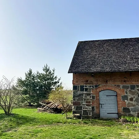 Placowka - Tu Zycie Plynie Wolniej Country house *